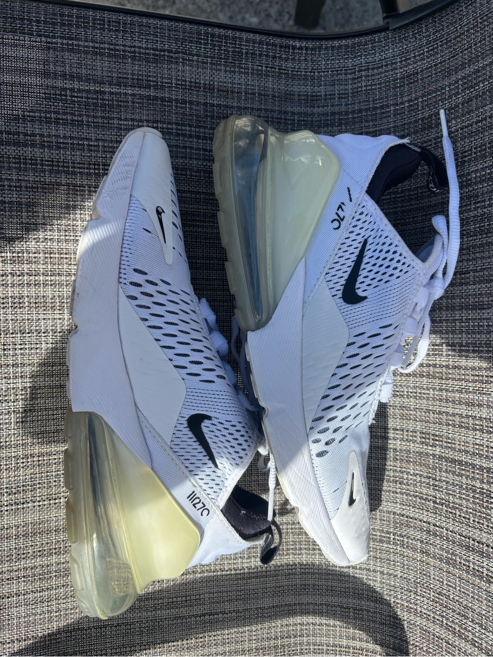 Women’s Nike Air Max 270 Women’s White/Black Sneakers -Size 9 - Picture 6 of 6